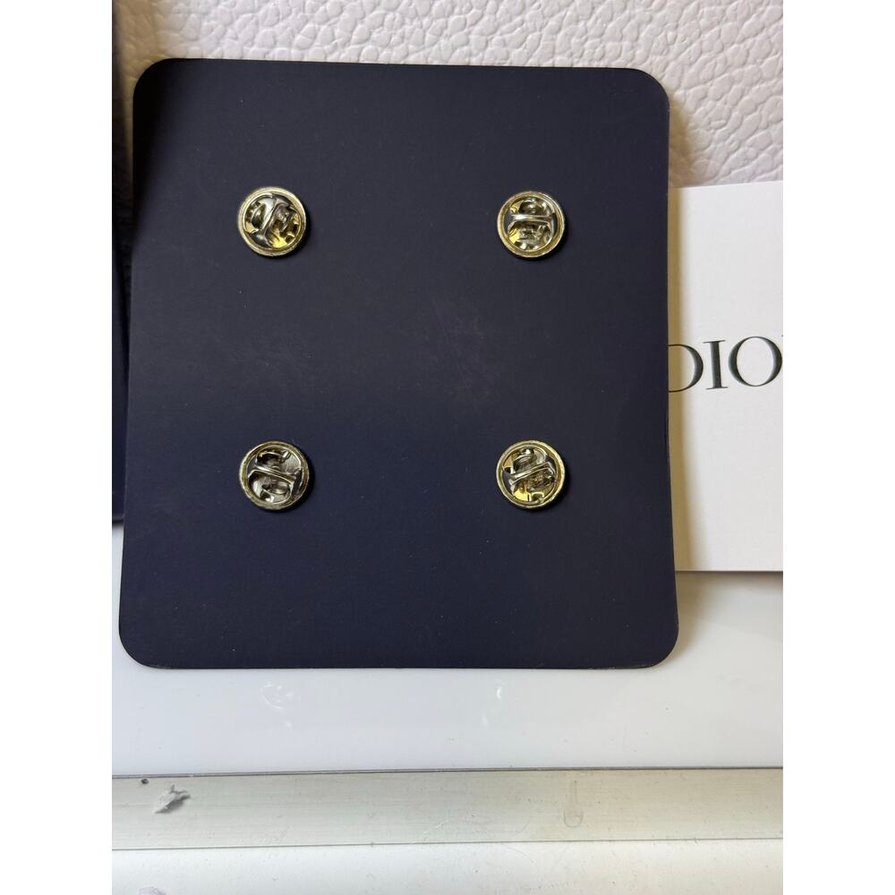 Dior Novelty Pin Badge Set (4 pins) - GWP - New in Box - Picture 5 of 6
